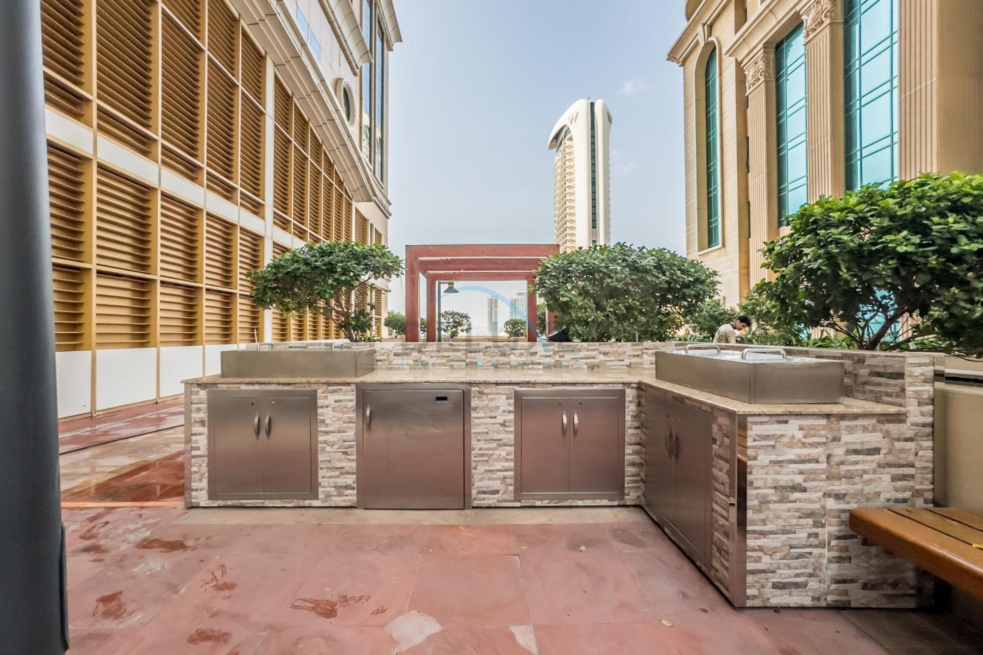 Upgraded 1br Overlooking Palm Jumeirah & Sea Views From Living To Bedroom, Elite Residence, Marina By Deluxe Homes