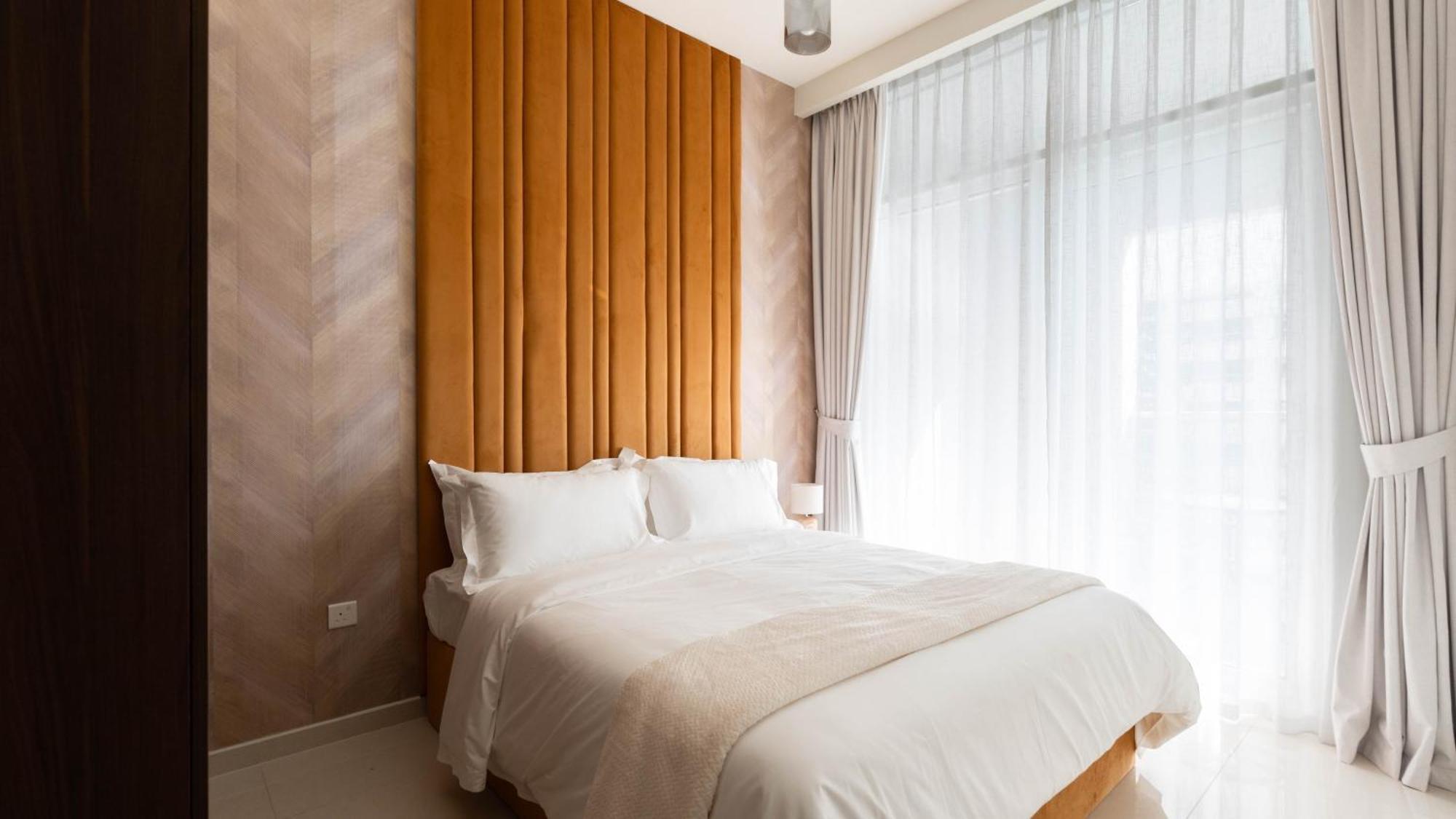 Keyrock Living - Luxury 1br With View At Reva * Dubai