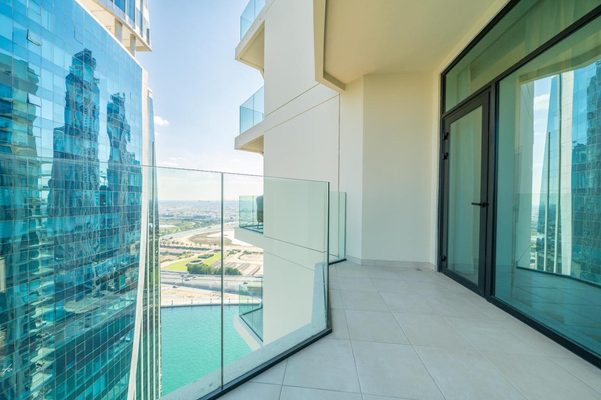 1br Missoni Branded Luxury & Comfort Combined Apartment Dubai