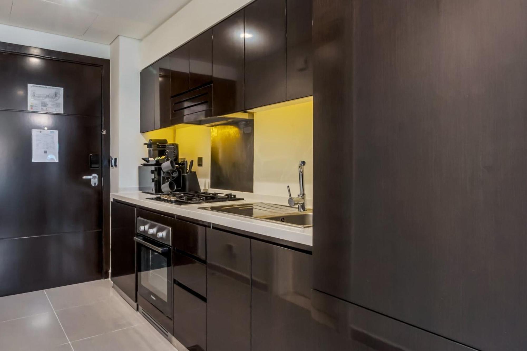 Stylish In Business Bay Close To Burj Khal Apartment *