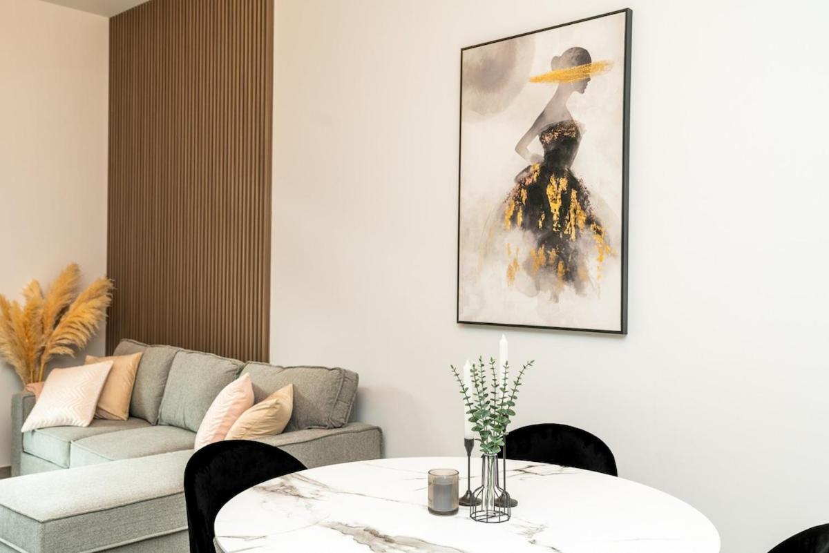 Sleek & Modern 1br With Luxury Pool In Jvc Apartment Dubai