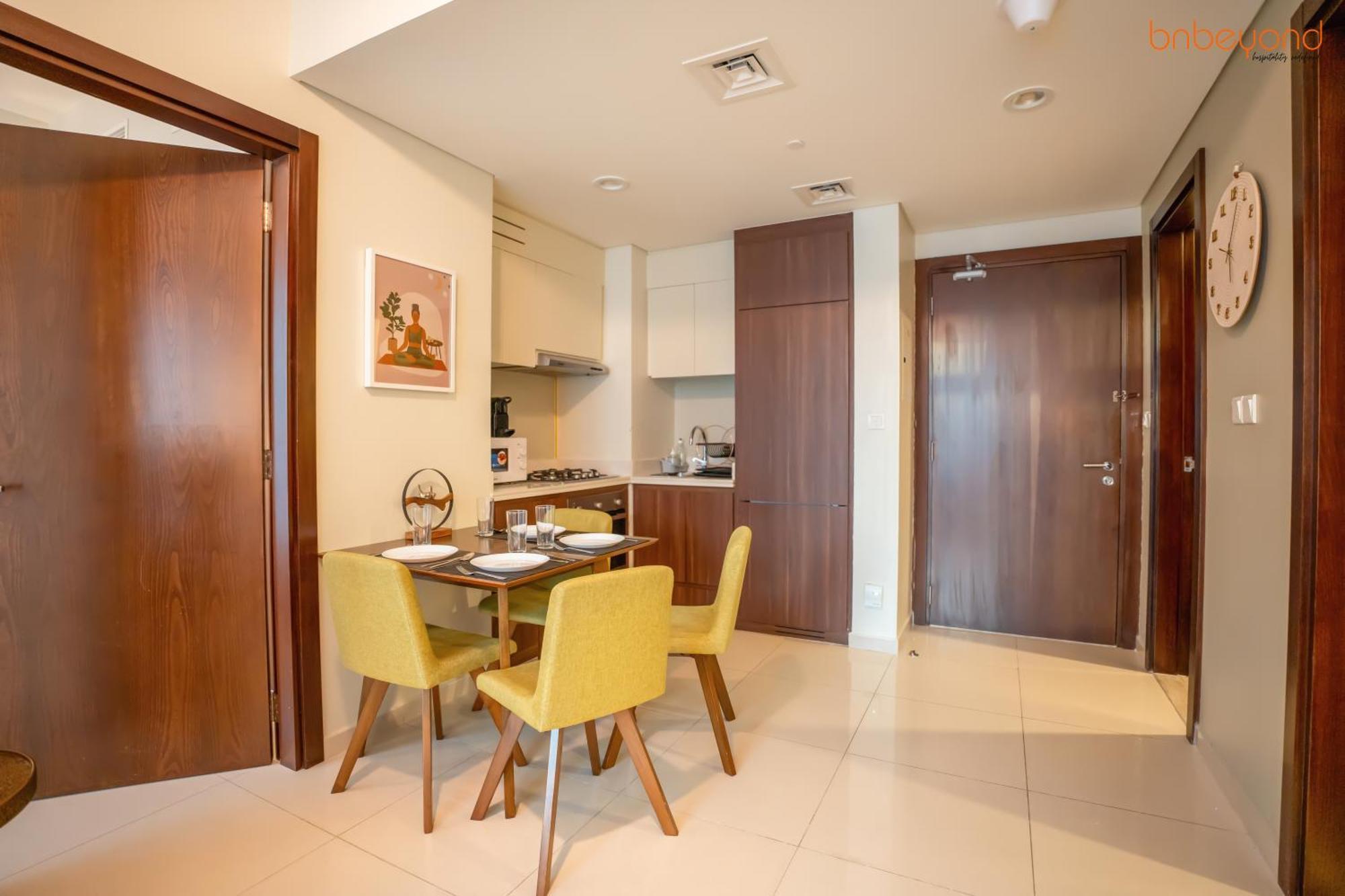 Cozy Retreat With Burj Views By Bnbeyond * Dubai