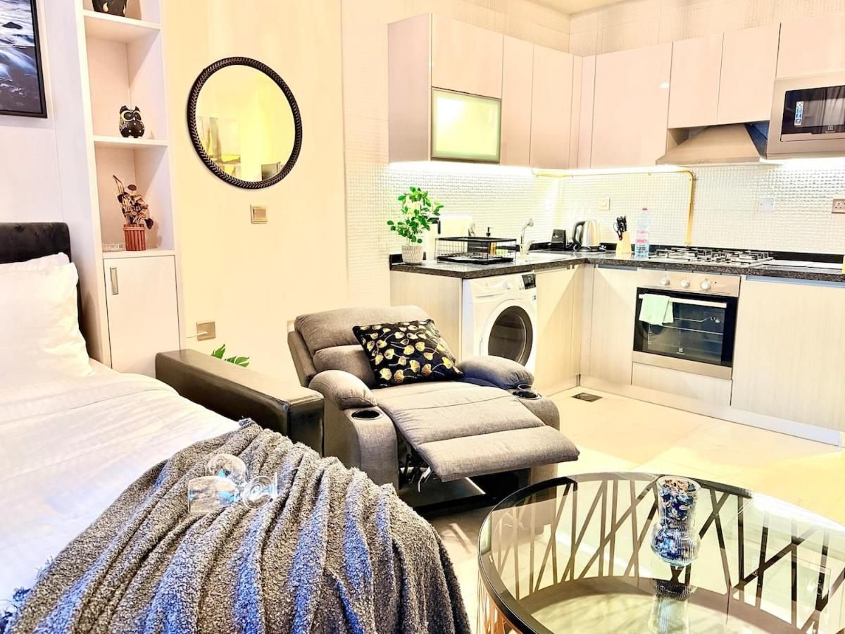 Apartment Breathtaking Burj & Pool View In Downtown