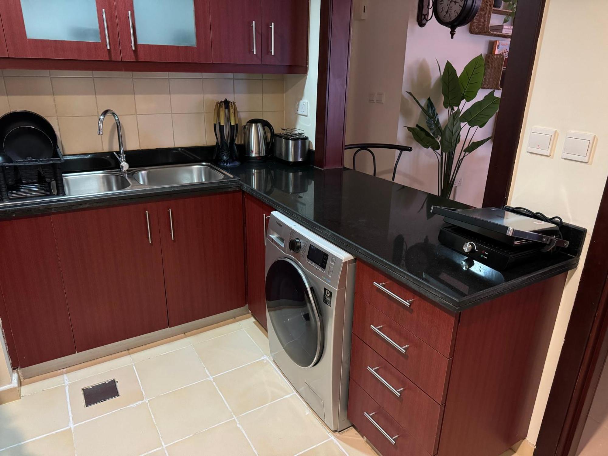 Homestay View Homes Dubai