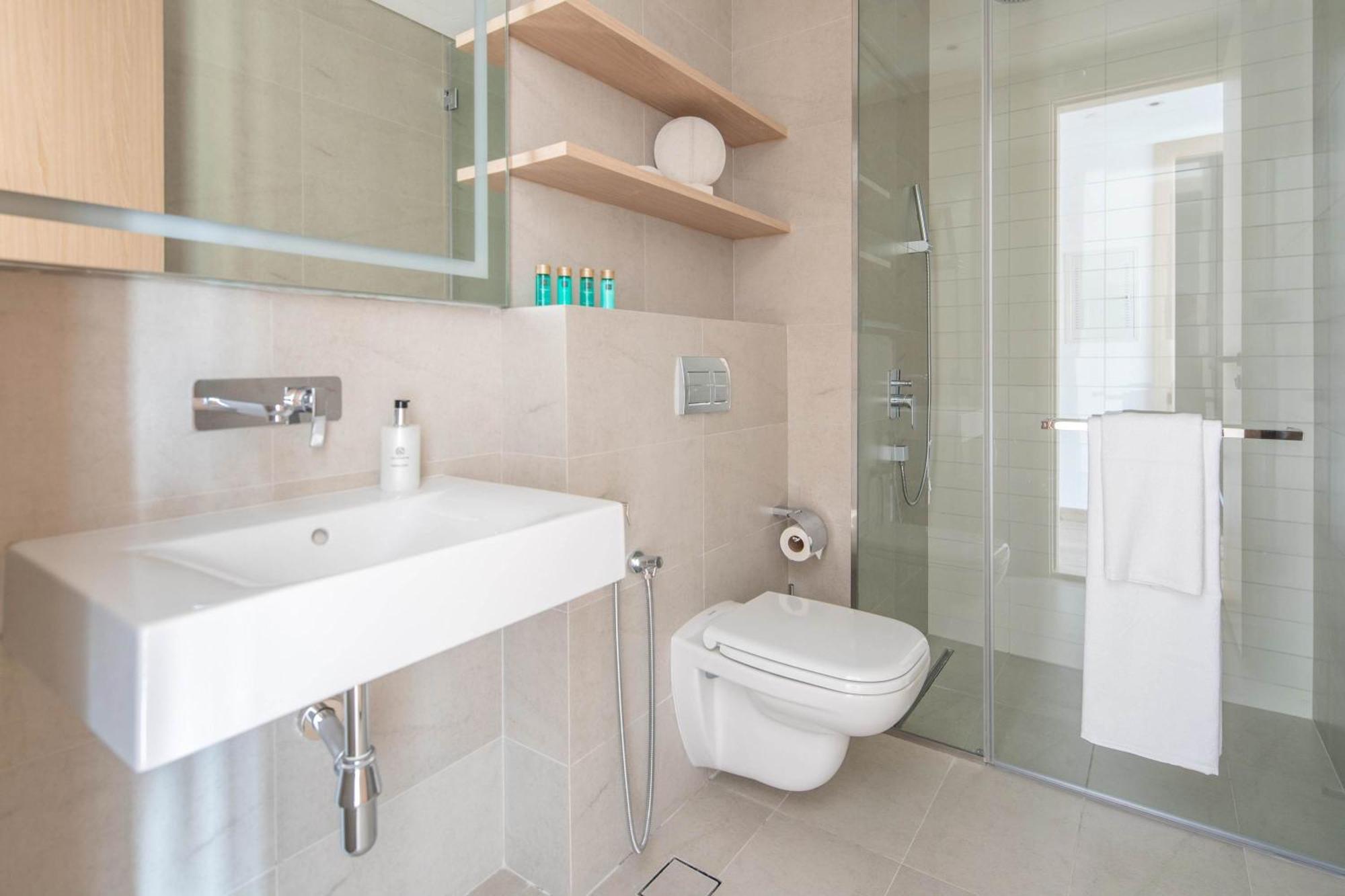 Frank Porter - Oakley Square Residences A *