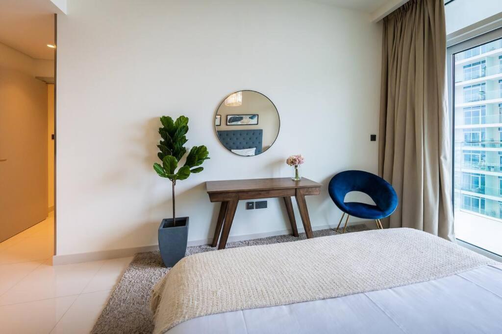 Glamorous 3br With Marina View Dubai