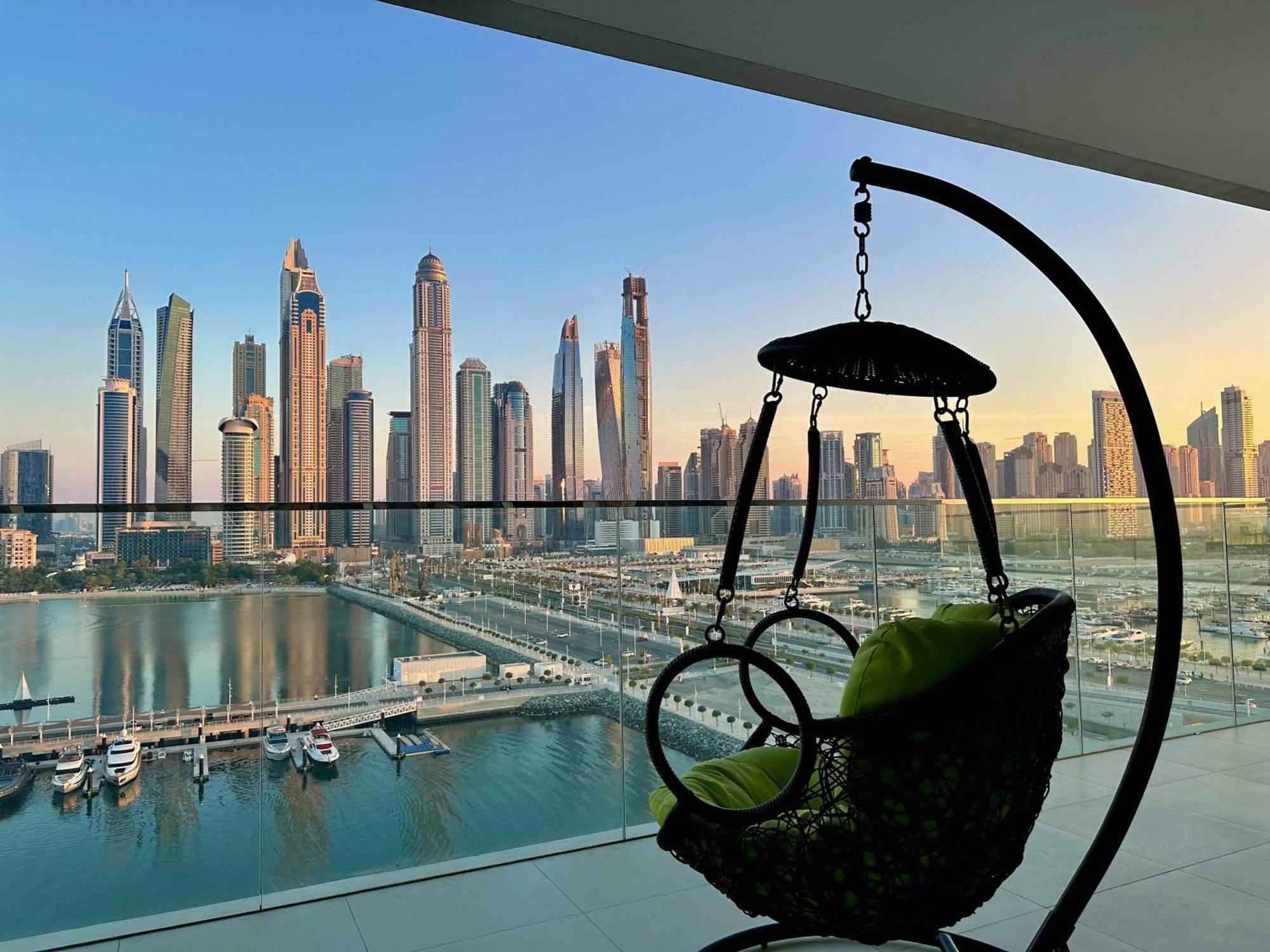 Glamorous 3br With Marina View Dubai