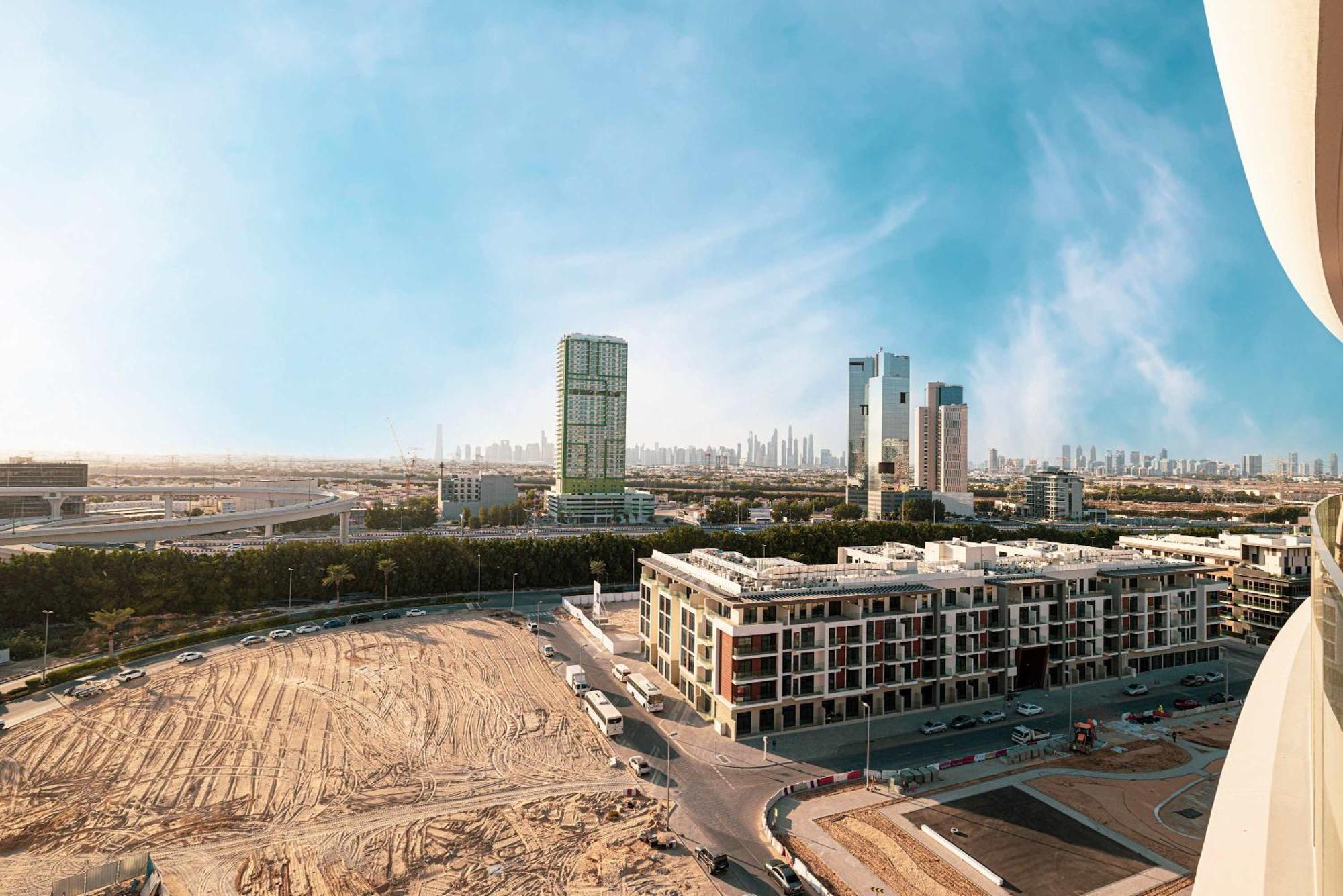 Apartment Modern 1-bedroom With Luxurious Amenities In Jvc *