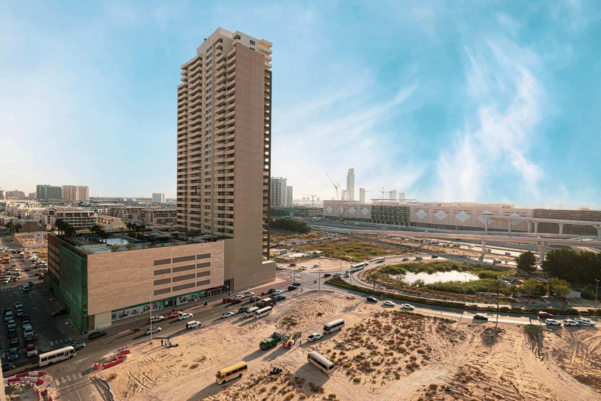 Apartment Modern 1-bedroom With Luxurious Amenities In Jvc *