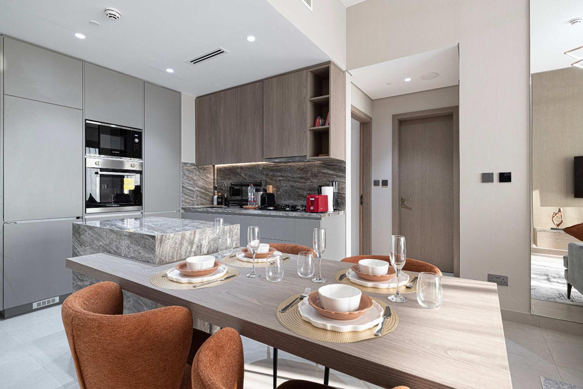 Apartment Modern 1-bedroom With Luxurious Amenities In Jvc