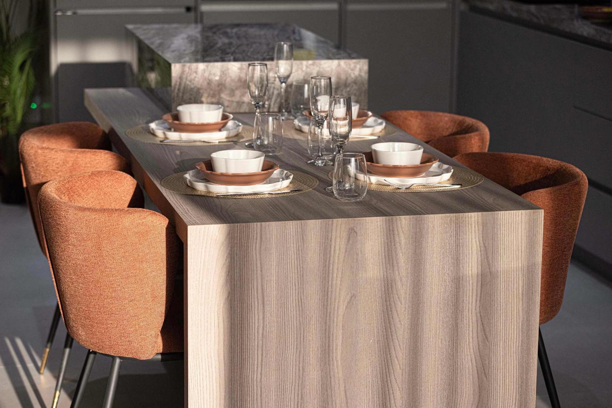 Modern 1-bedroom With Luxurious Amenities In Jvc