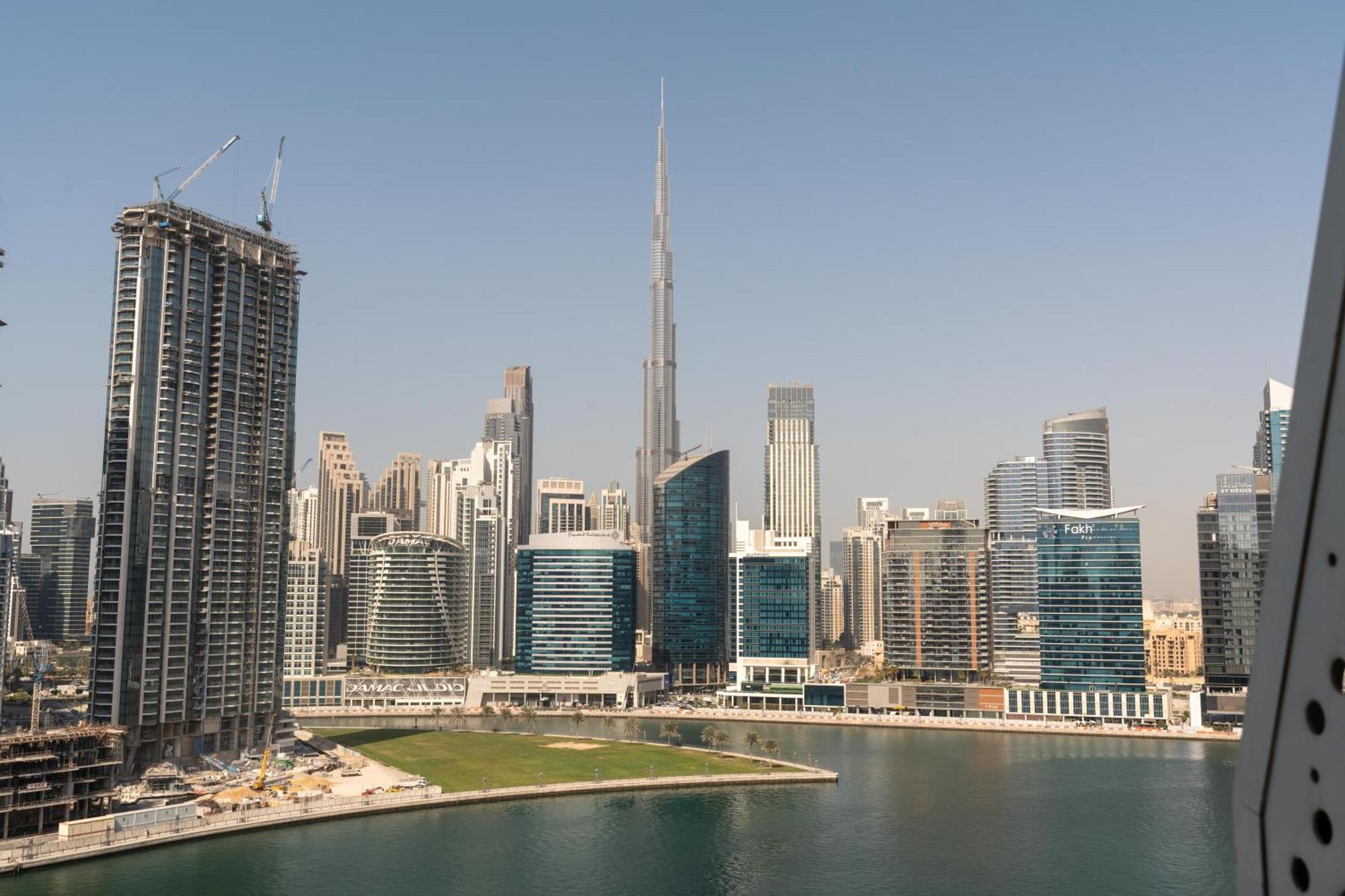 Bespoke Homes - With Canal Views In Millenium Binghatti Residences *