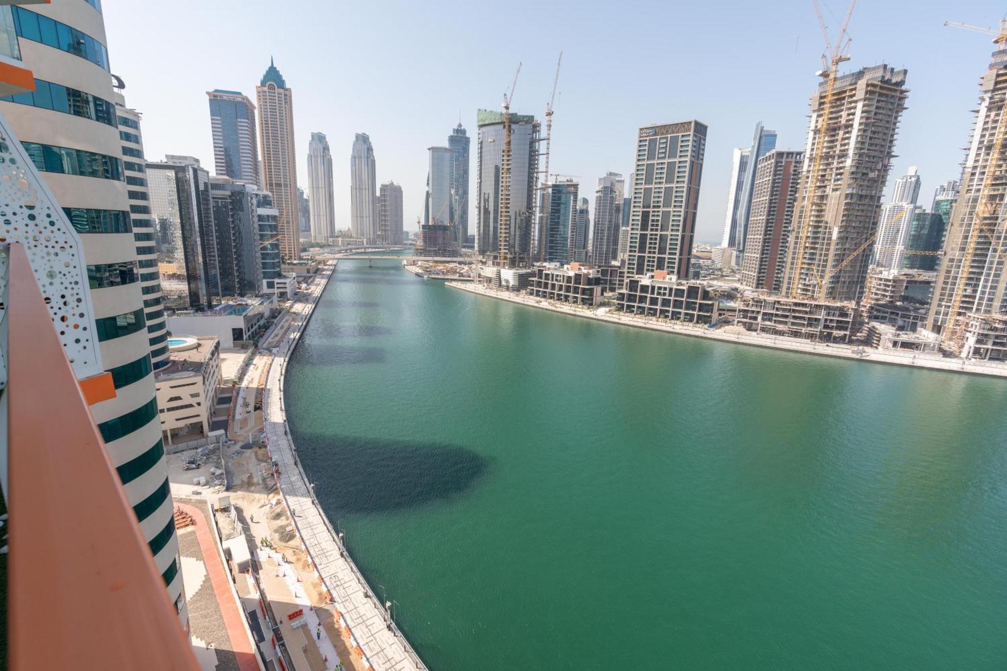 Apartment Bespoke Homes - With Canal Views In Millenium Binghatti Residences *