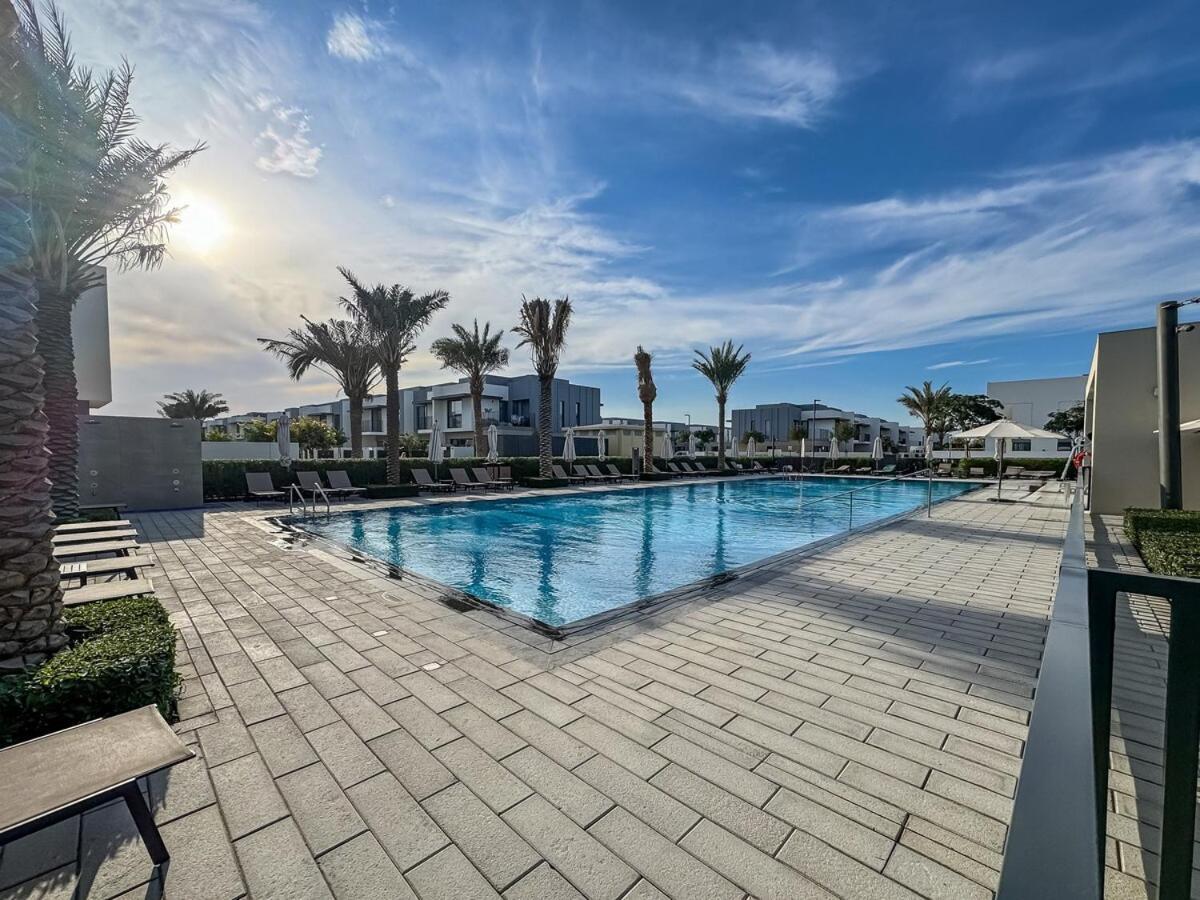 1br Oasis With Pool, Gym, And Kid's Playground Apartment *