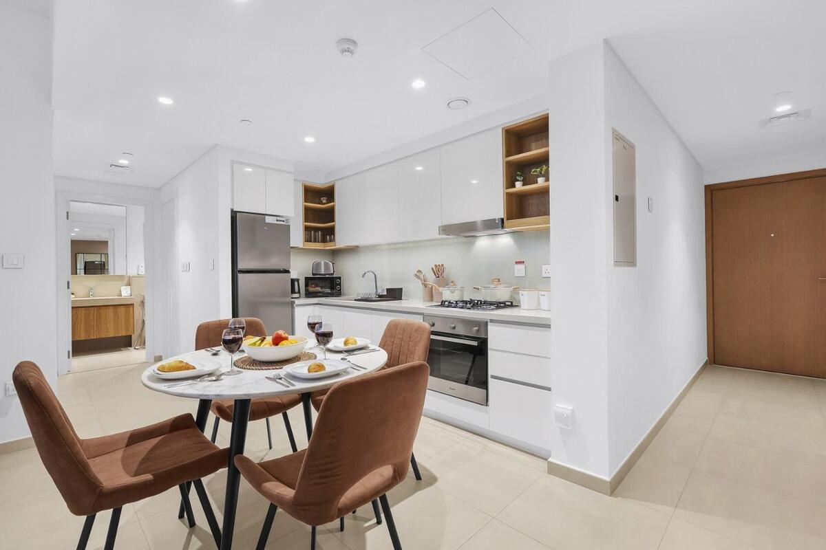 First Class 1br High-end Comfort In Style Apartment