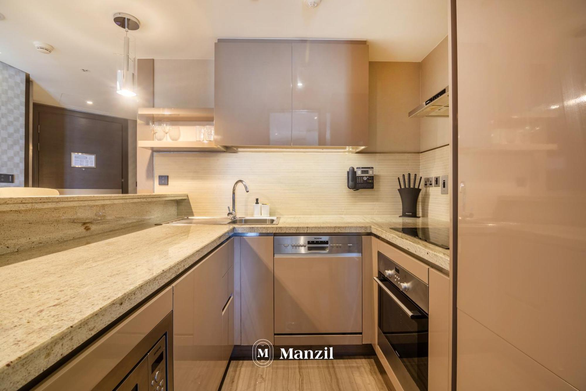 Apartment Luxury & In Creek Heights, Near Wafi Mall & Frame *