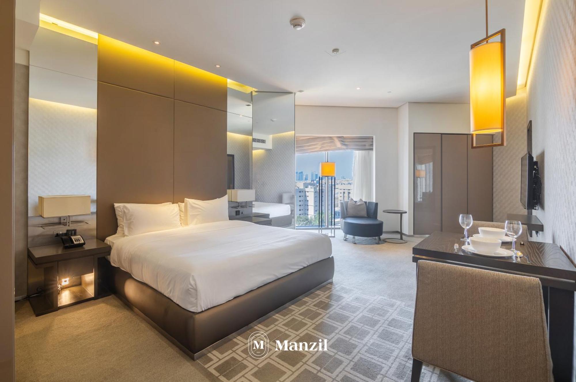Luxury & In Creek Heights, Near Wafi Mall & Frame Apartment