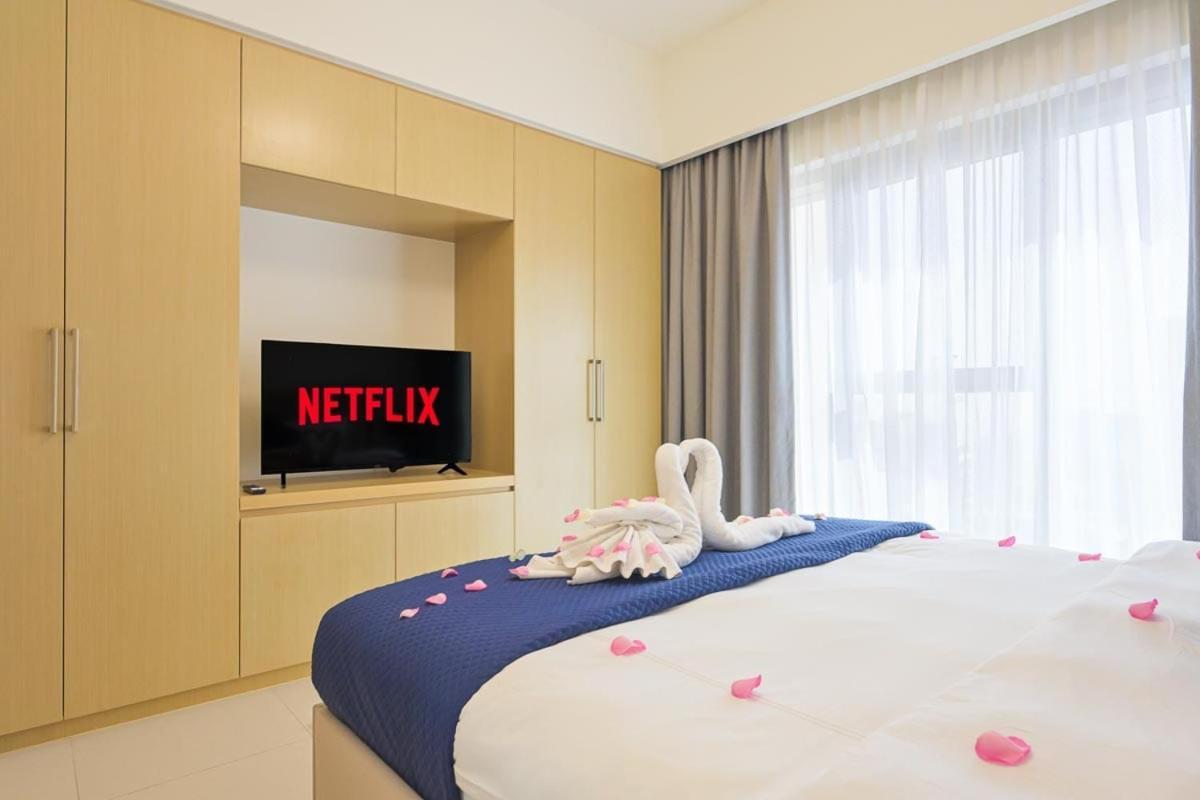 Apartment Rooftop Lounge - Walk To Mall & Burj Khalifa - Downtown *