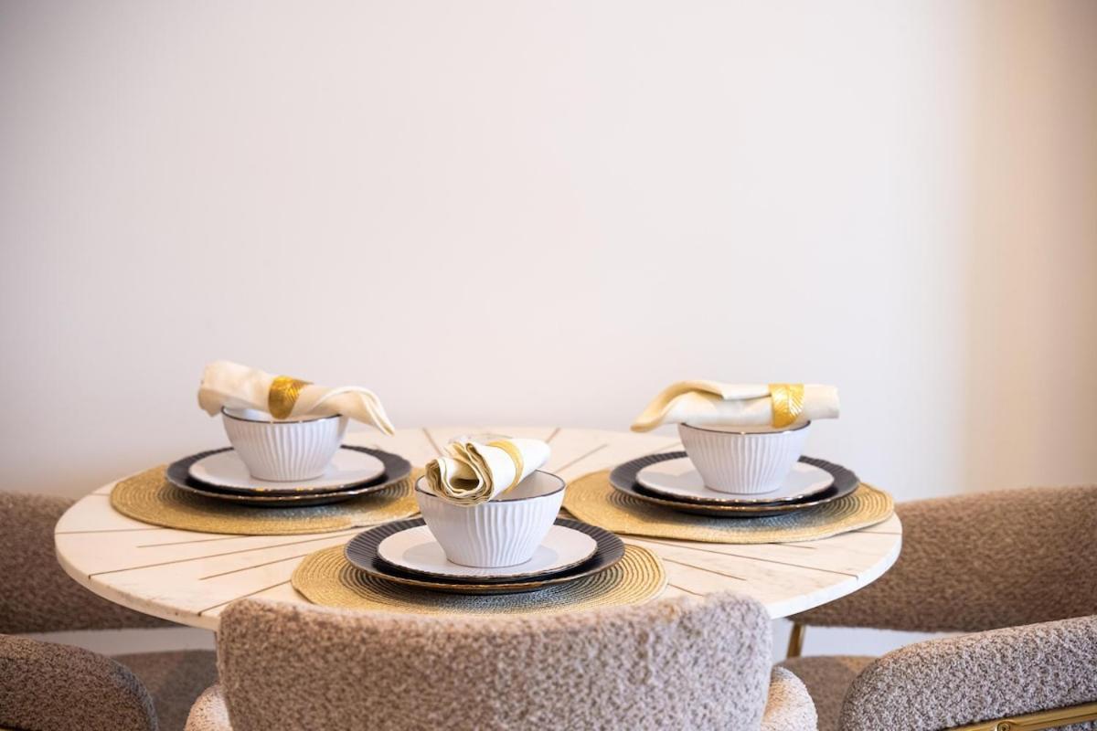 Apartment Rooftop Lounge - Walk To Mall & Burj Khalifa - Downtown Dubai