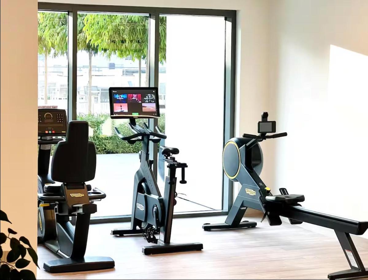 Apartment Rooftop Lounge - Walk To Mall & Burj Khalifa - Downtown Dubai