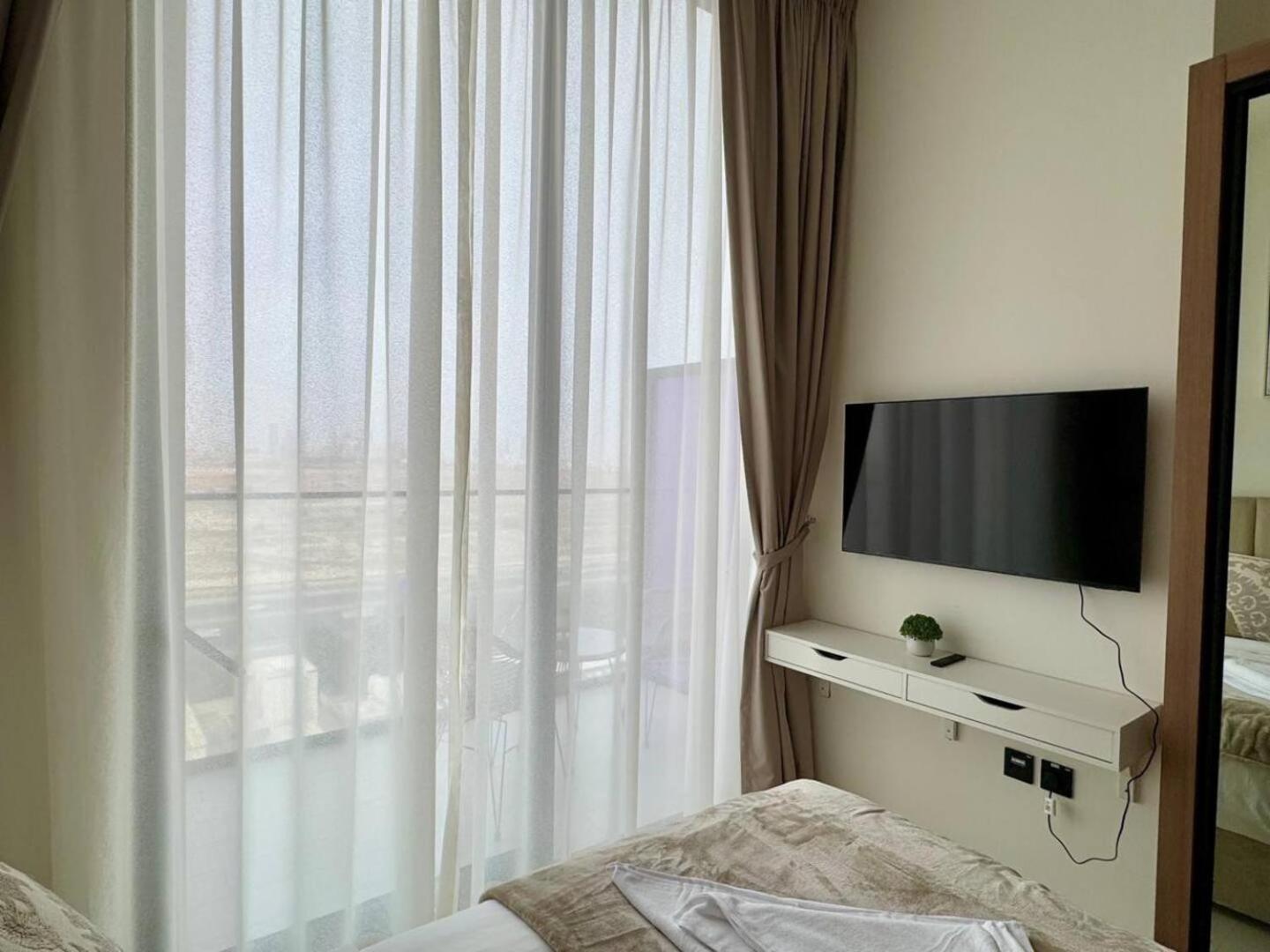 Charming In Jvc With Balcony Dubai