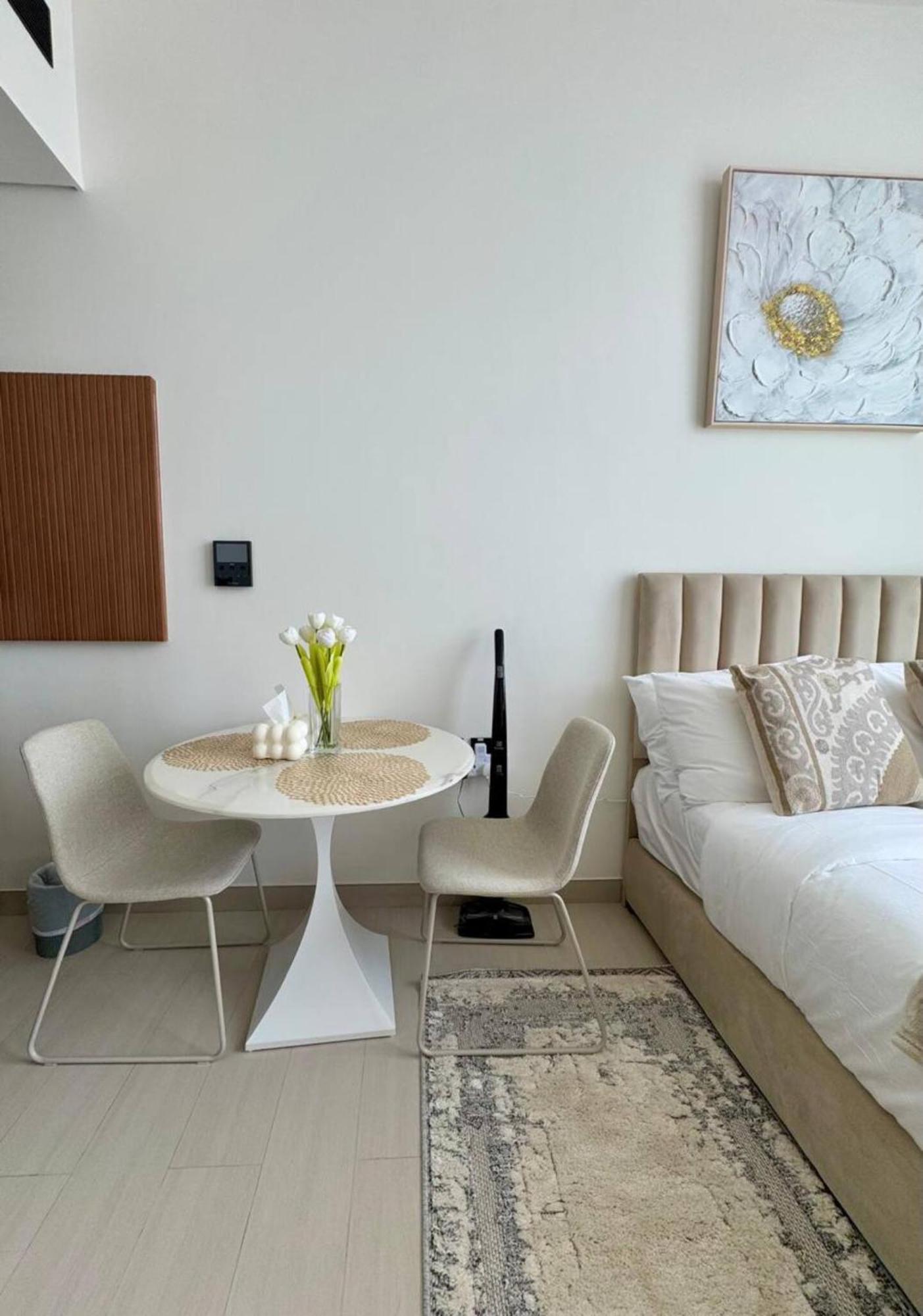 Charming In Jvc With Balcony Dubai