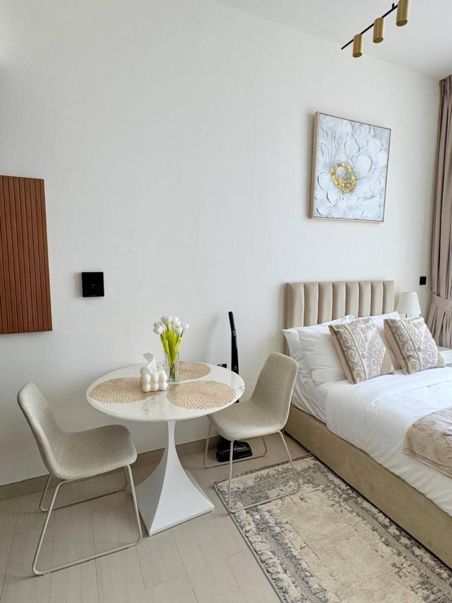 Charming In Jvc With Balcony Apartment *