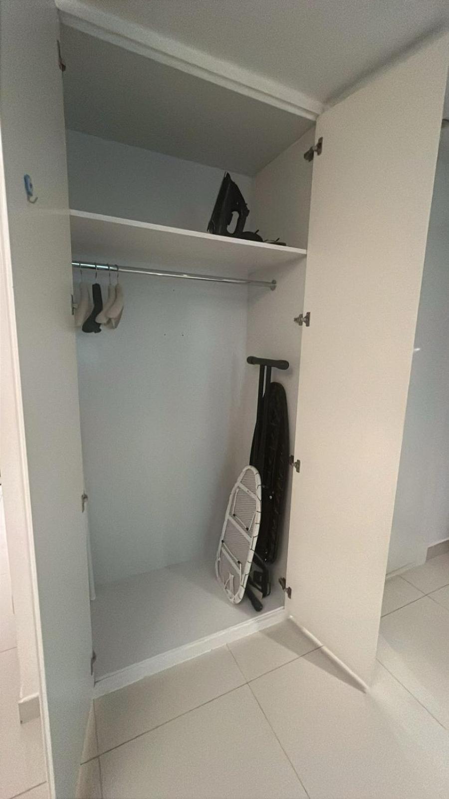 Apartment Capital Bay