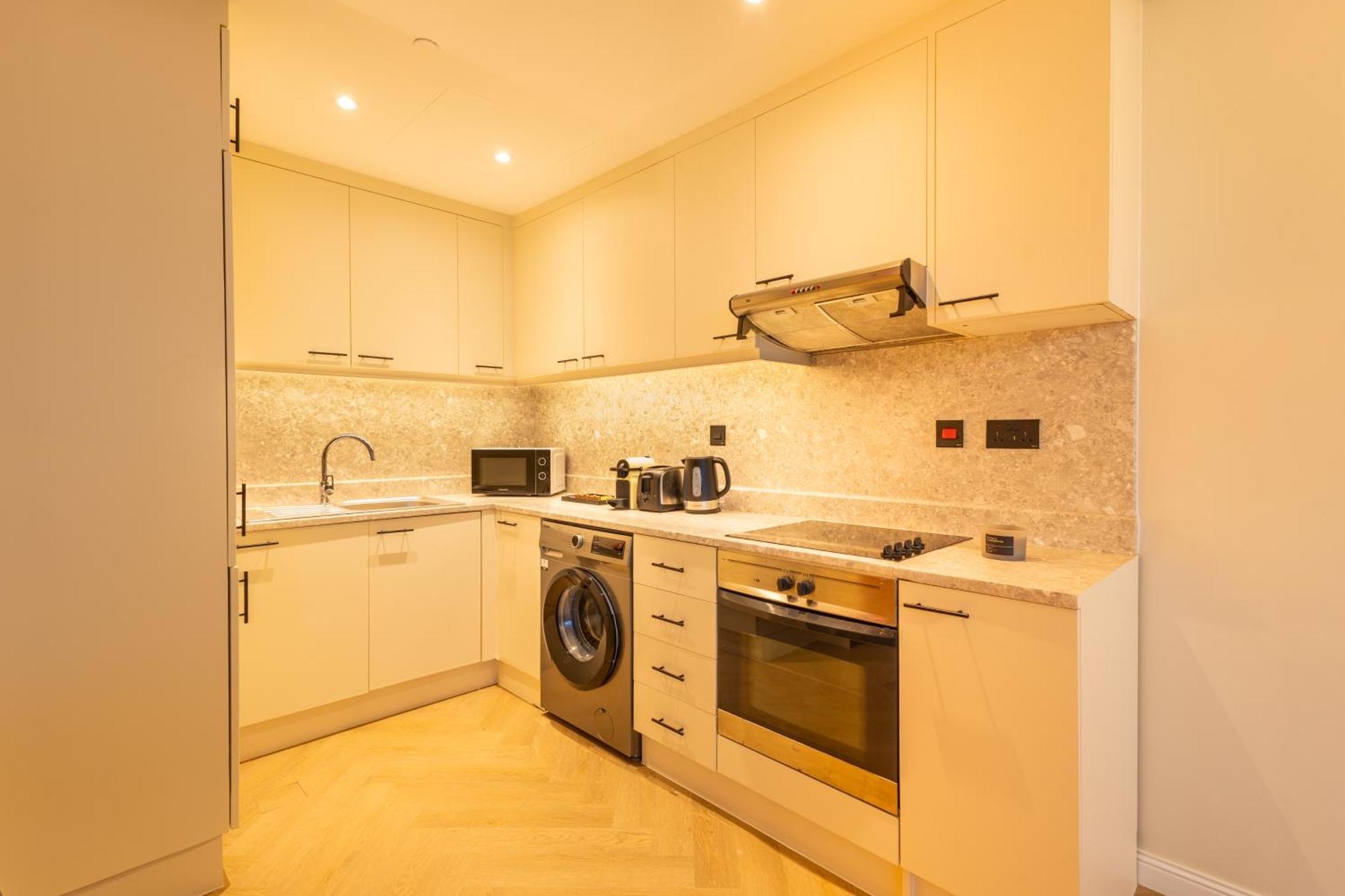 Apartment Stylish Luxury In The Heart Of Difc