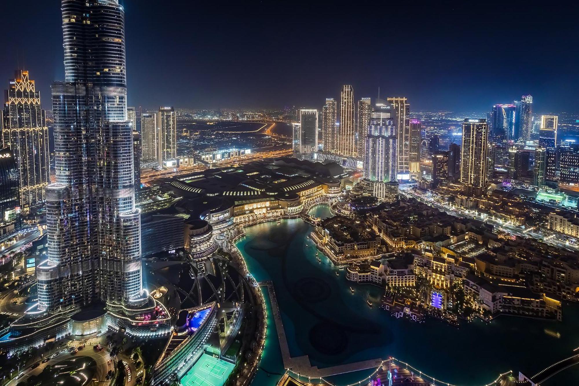 Apartment 65th Floor Burj & Fountain Views Penthouse - Sleeps 9 - Grande Signature Residences Dubai