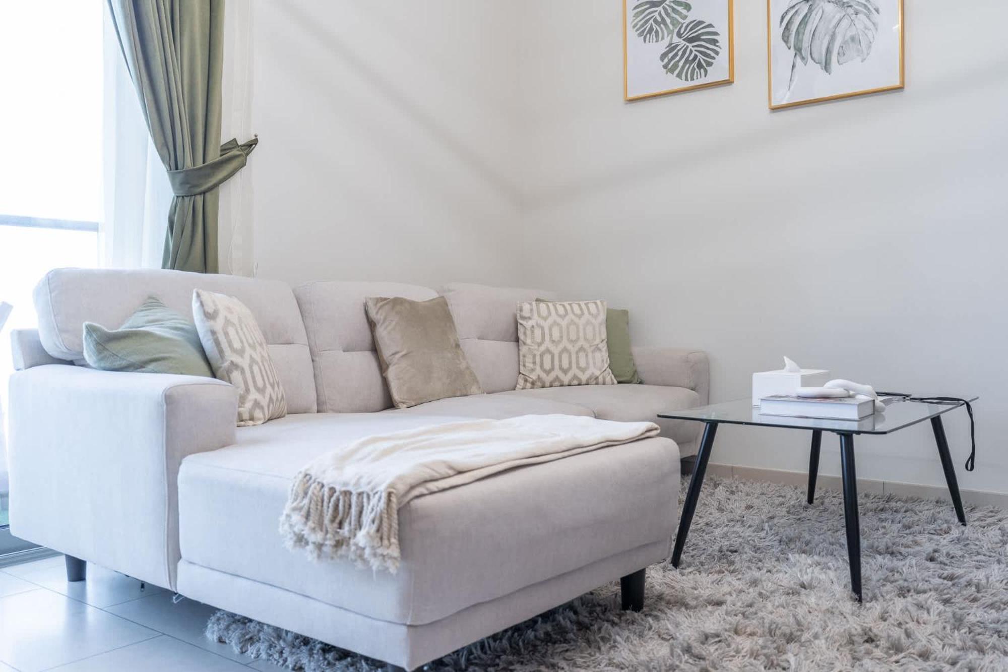 Apartment Lavish 2br In Sobha Creek Vistas *