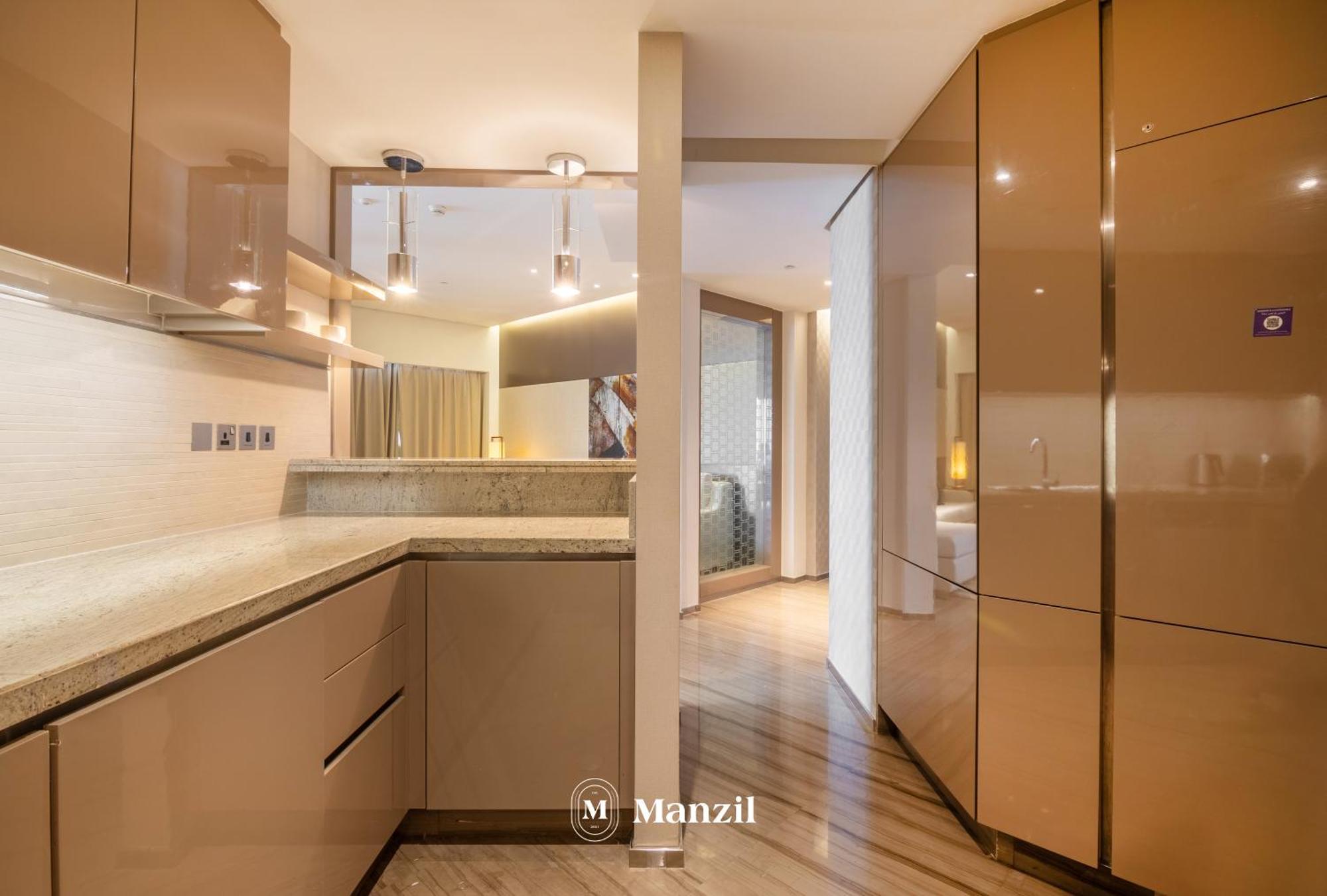 Luxury & In Creek Heights, Near Wafi Mall & Frame Dubai