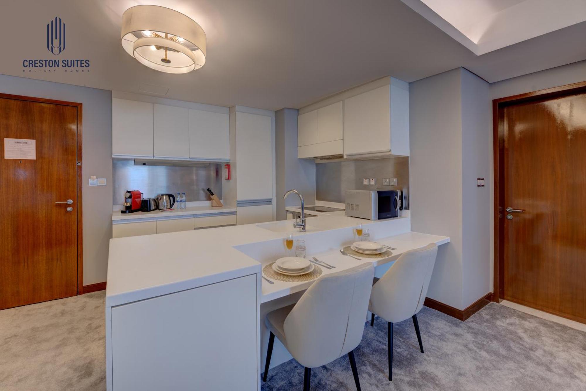 Creston The Mall Residences Apartment