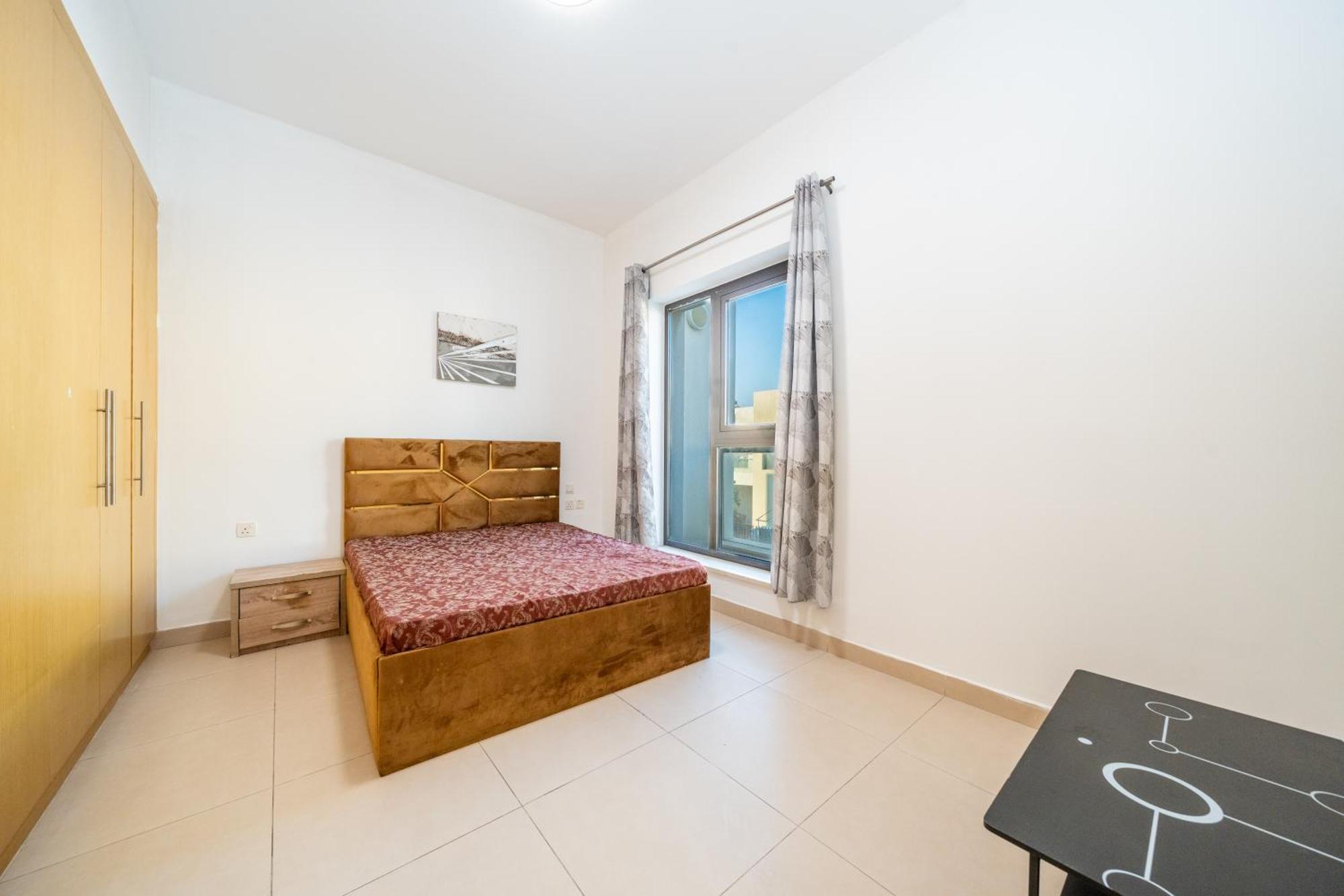 Elegant 3br Sky With Large Balcony And Yard Villa