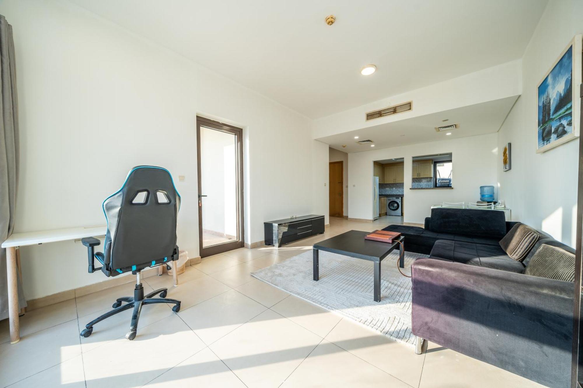 Villa Elegant 3br Sky With Large Balcony And Yard