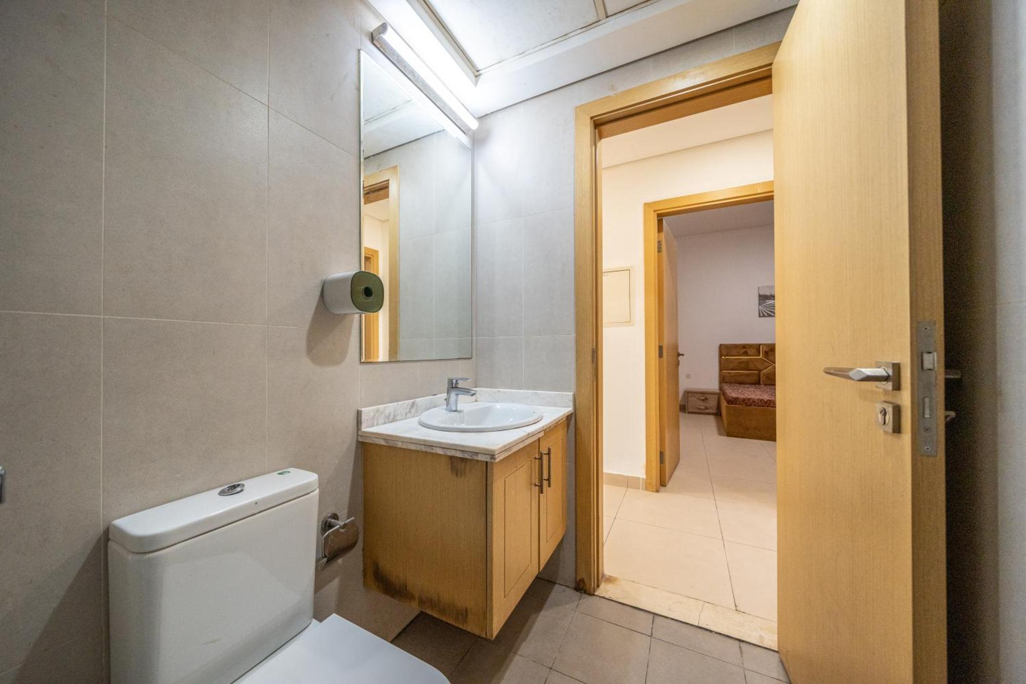 Elegant 3br Sky With Large Balcony And Yard Dubai