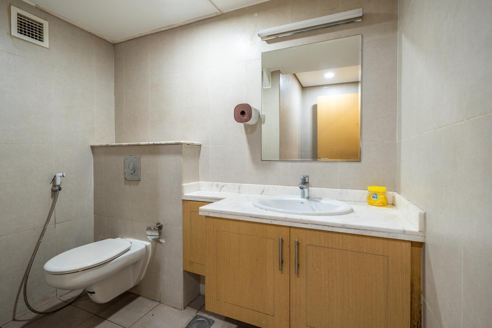 Elegant 3br Sky With Large Balcony And Yard Villa Dubai