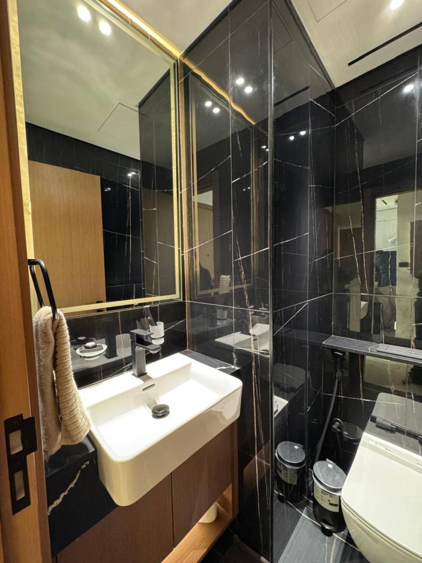 Stylish 1br With Garden View In Jvc Apartment
