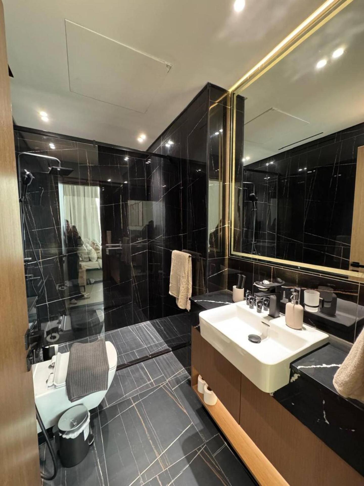 Stylish 1br With Garden View In Jvc *