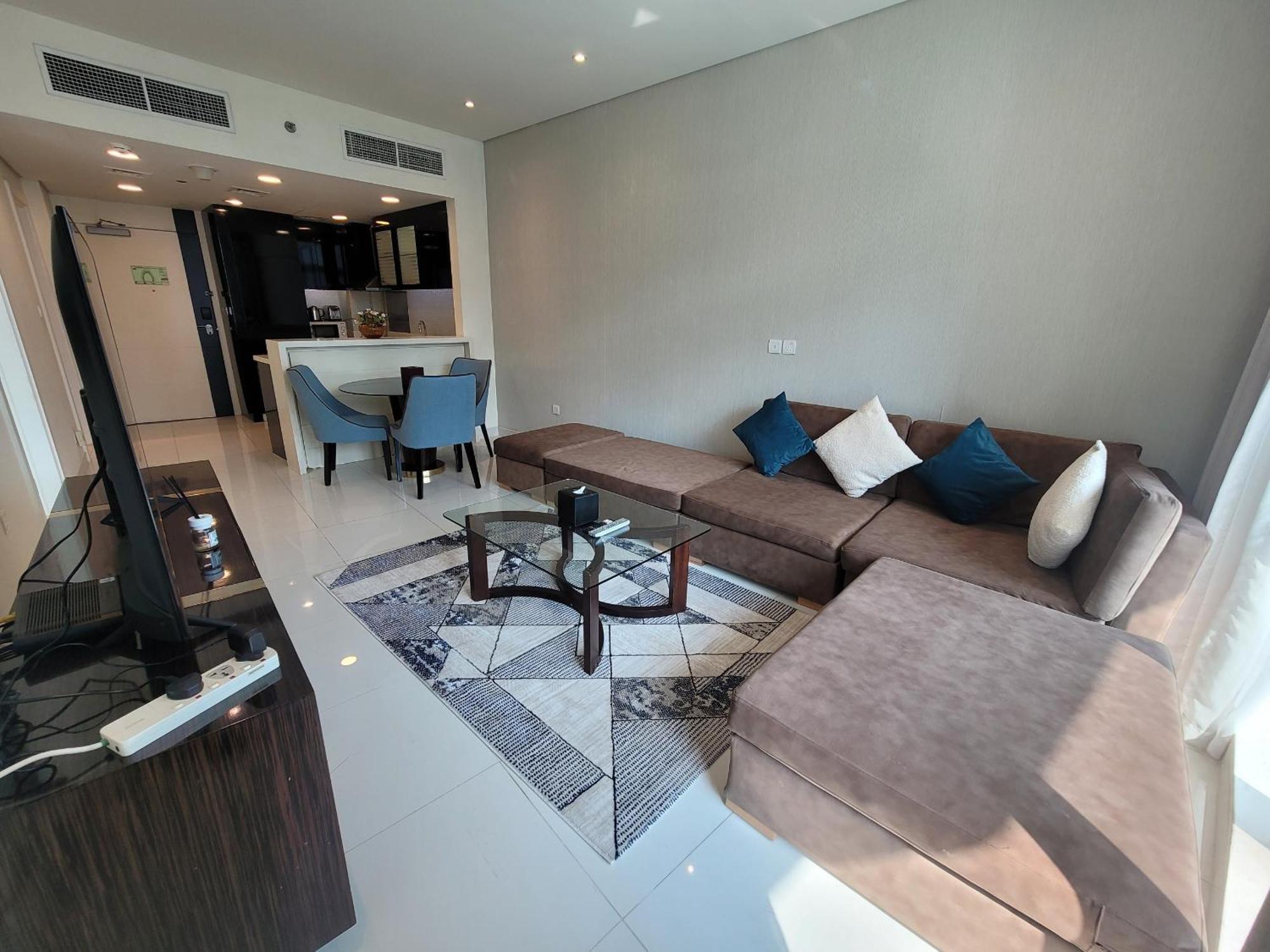 Damac Bays Edge Apartment Dubai
