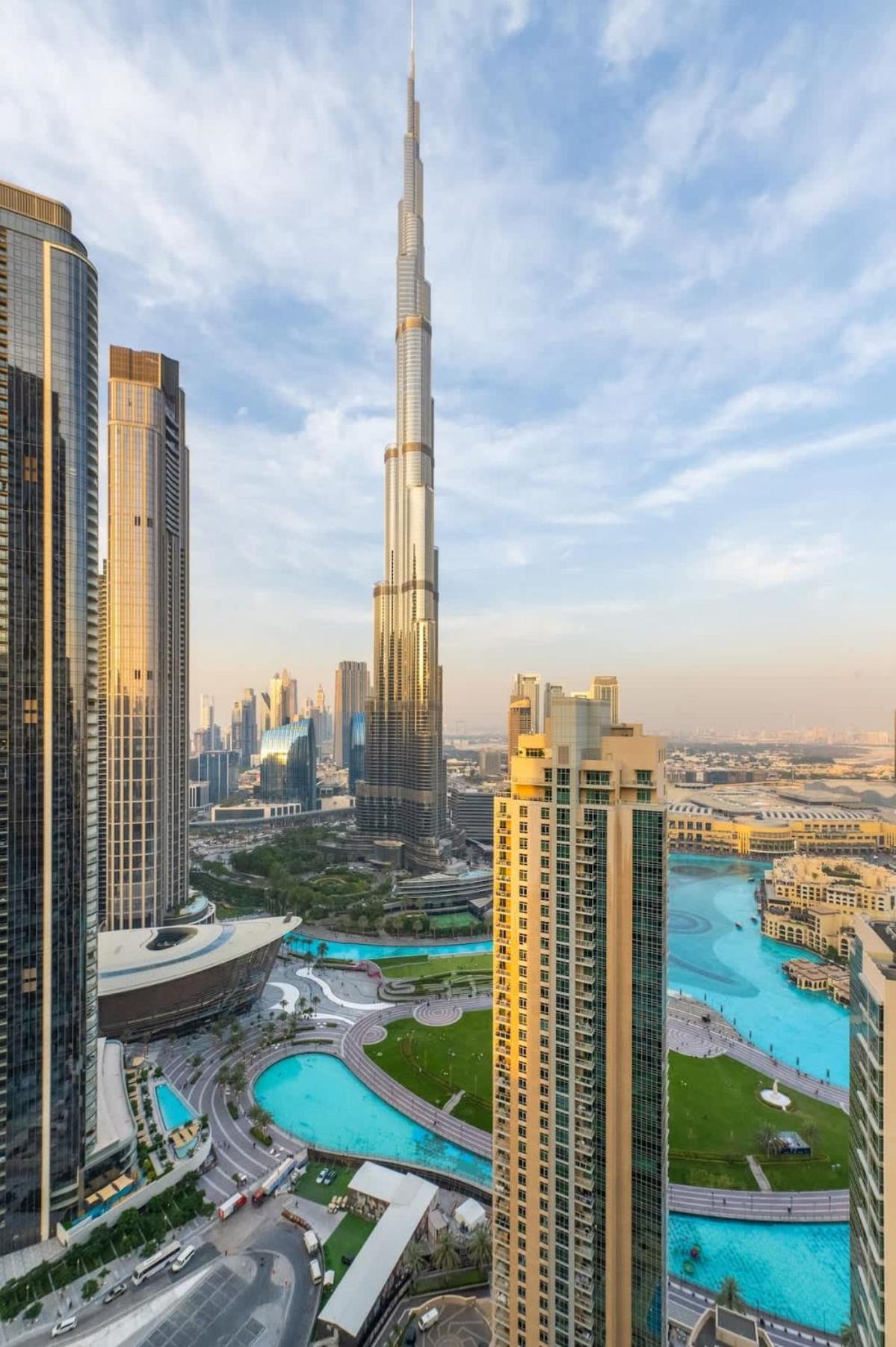 Luxury 4br With Hermes Touch & Burj Khalifa View *