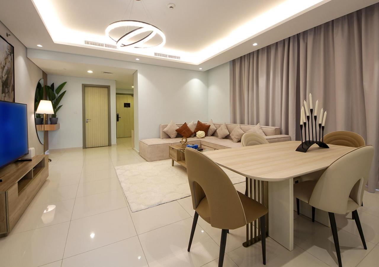 Opulent 2br In Paramount Apartment *