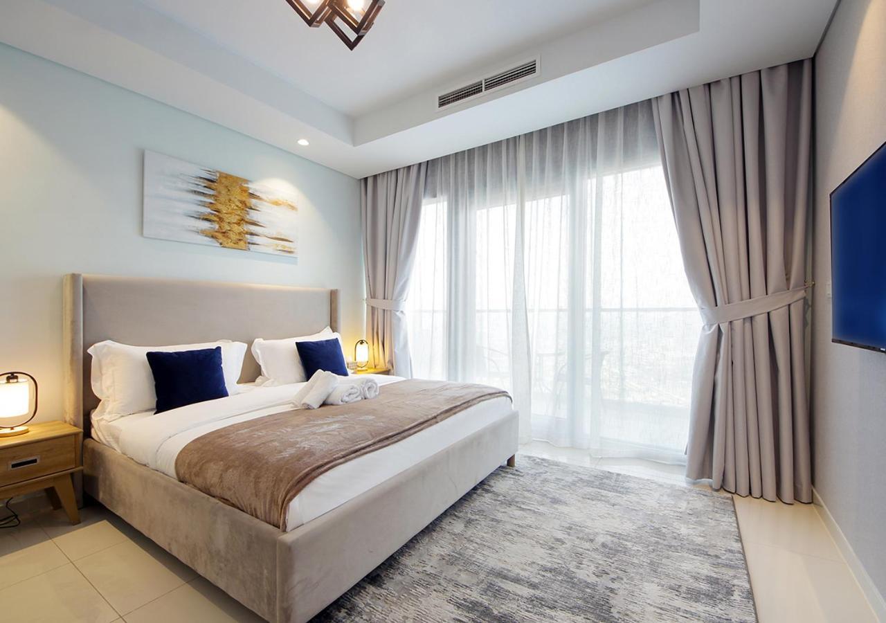 Opulent 2br In Paramount