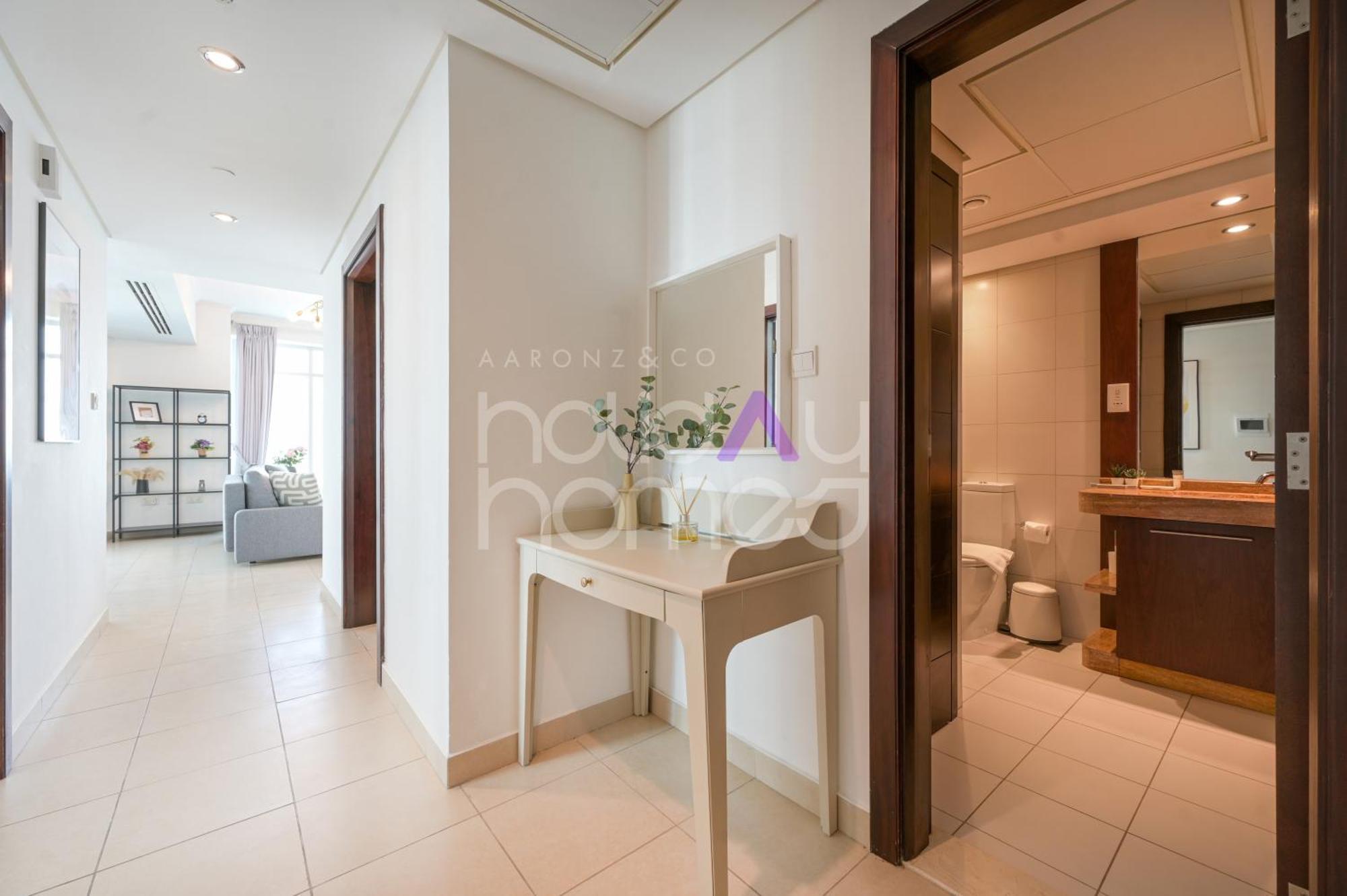 Modern 1br In Burj Views Tower Downtown Dubai