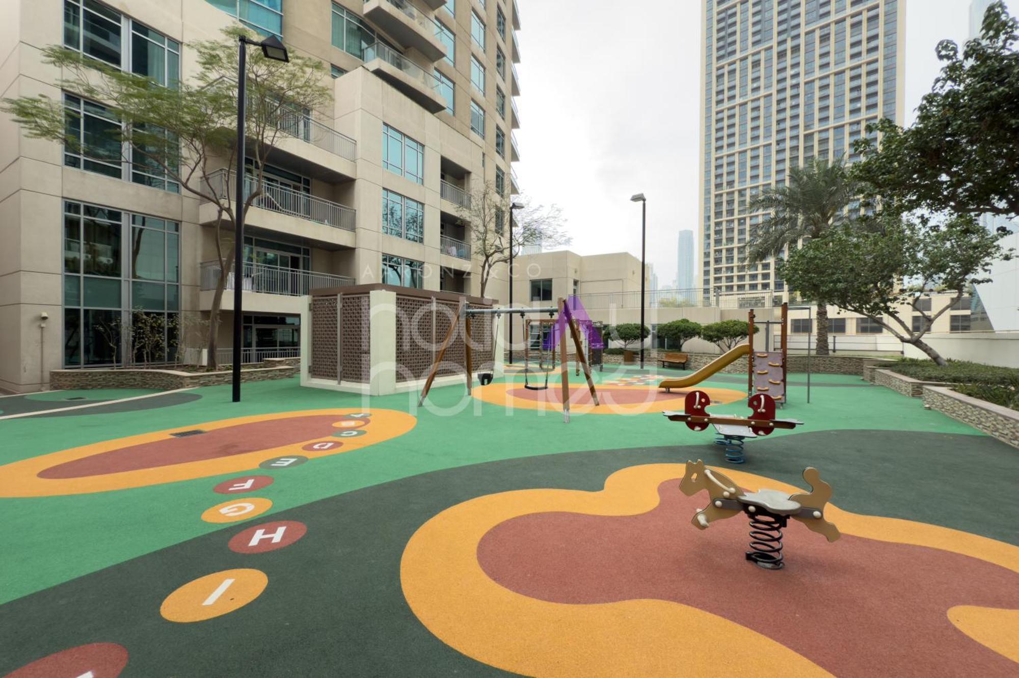 Modern 1br In Burj Views Tower Downtown Apartment *