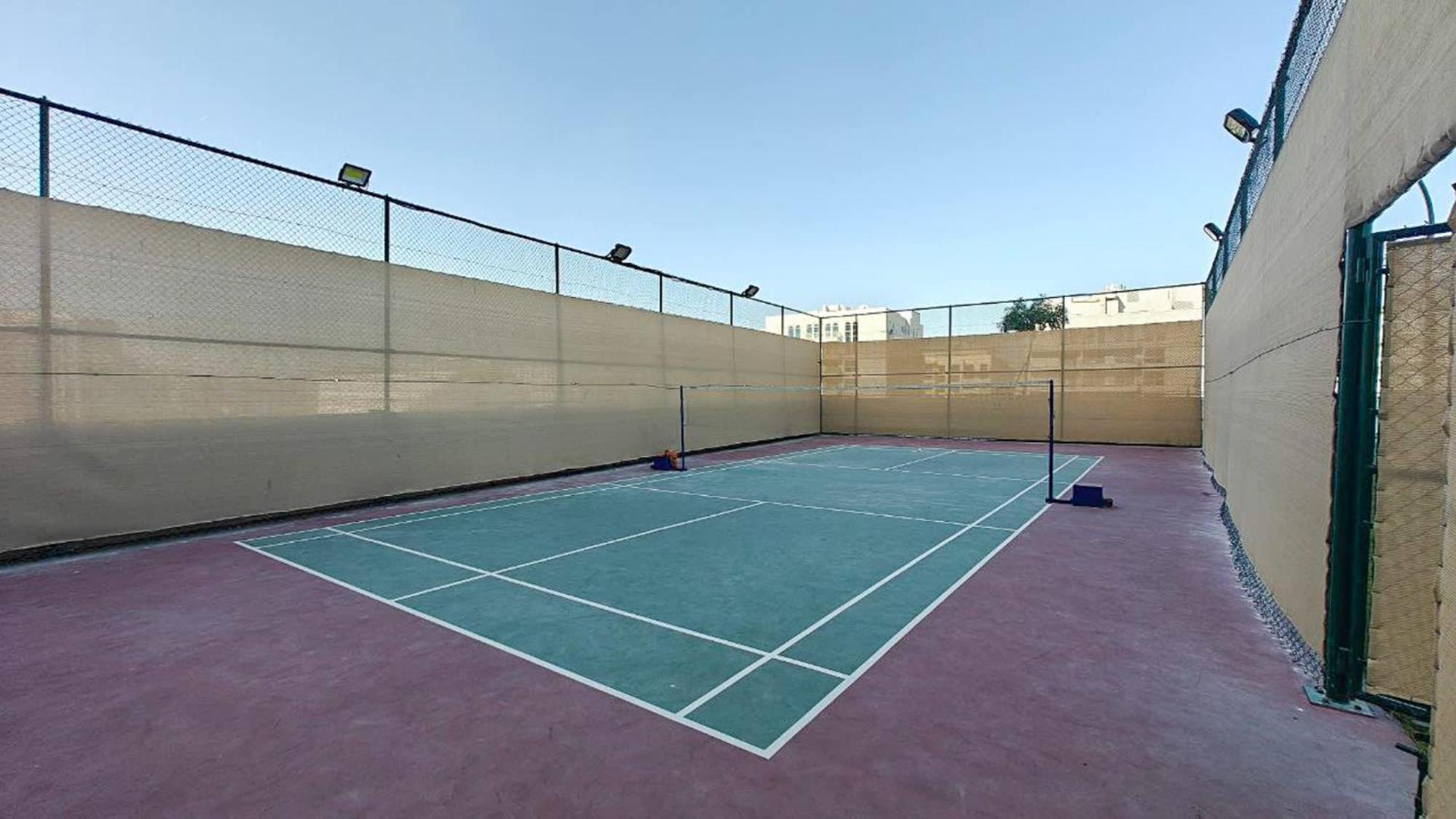 Magnificent And Elegant In Al Barsha South Apartment
