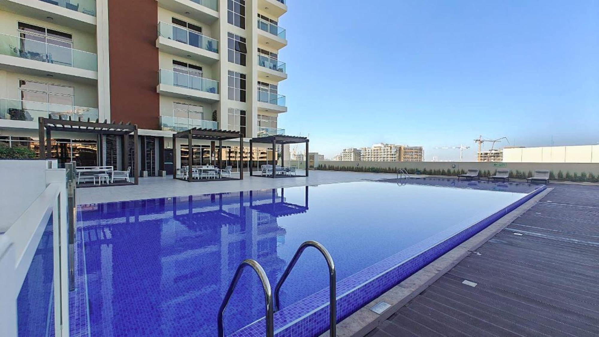 Magnificent And Elegant In Al Barsha South Apartment *