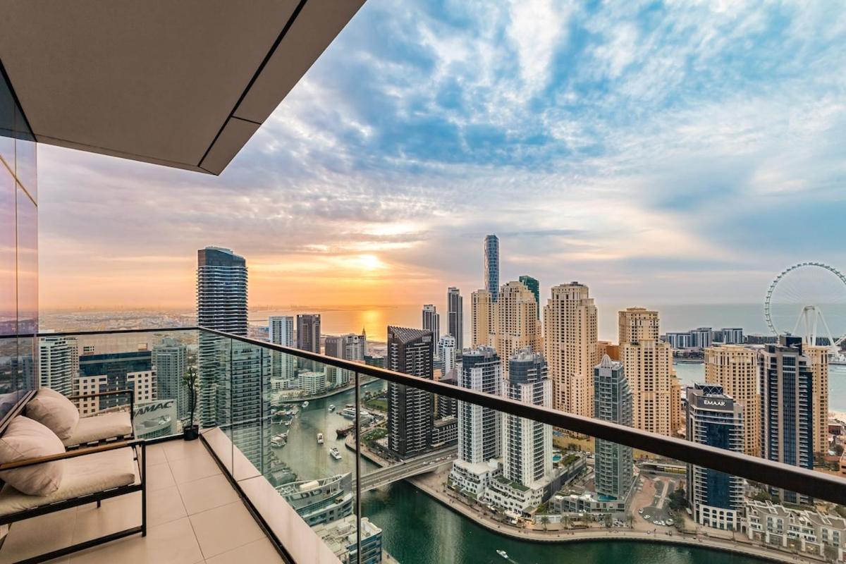 The Ultimate Luxury - Eye & Marina Views Dubai