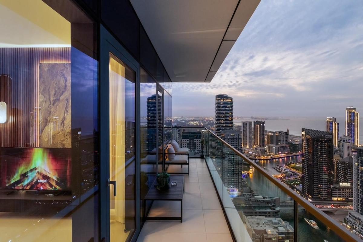 The Ultimate Luxury - Eye & Marina Views