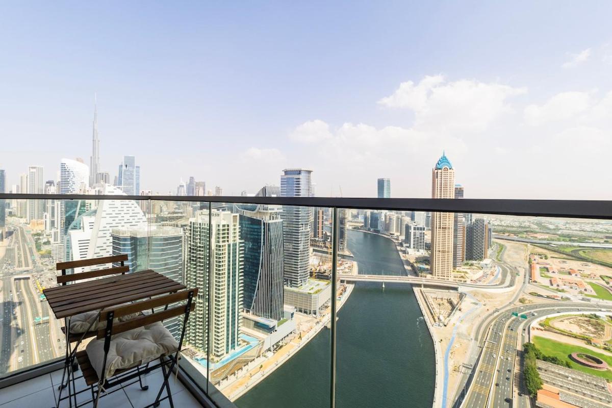 Burj Khalifa View In Business Bay *